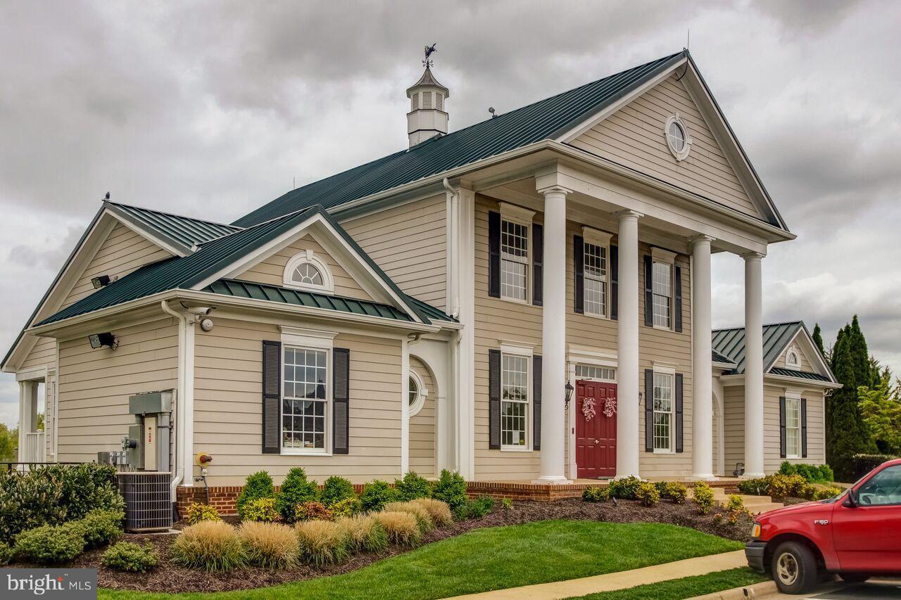 5425 BALLS BLUFF CT, WOODBRIDGE, Virginia 22193, 4 Bedrooms Bedrooms, ,3 BathroomsBathrooms,Residential,For sale,5425 BALLS BLUFF CT,VAPW2095682 MLS # VAPW2095682