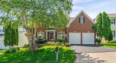 5425 BALLS BLUFF CT, WOODBRIDGE, Virginia 22193, 4 Bedrooms Bedrooms, ,3 BathroomsBathrooms,Residential,For sale,5425 BALLS BLUFF CT,VAPW2095682 MLS # VAPW2095682