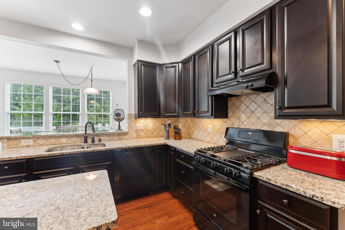 12752 EFFIE ROSE PL, WOODBRIDGE, Virginia 22192, 4 Bedrooms Bedrooms, ,3 BathroomsBathrooms,Residential,For sale,12752 EFFIE ROSE PL,VAPW2095684 MLS # VAPW2095684