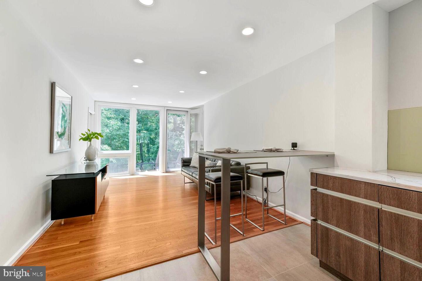 5320 29TH ST NW, WASHINGTON, District Of Columbia 20015, 4 Bedrooms Bedrooms, ,3 BathroomsBathrooms,Residential,For sale,5320 29TH ST NW,DCDC2202796 MLS # DCDC2202796