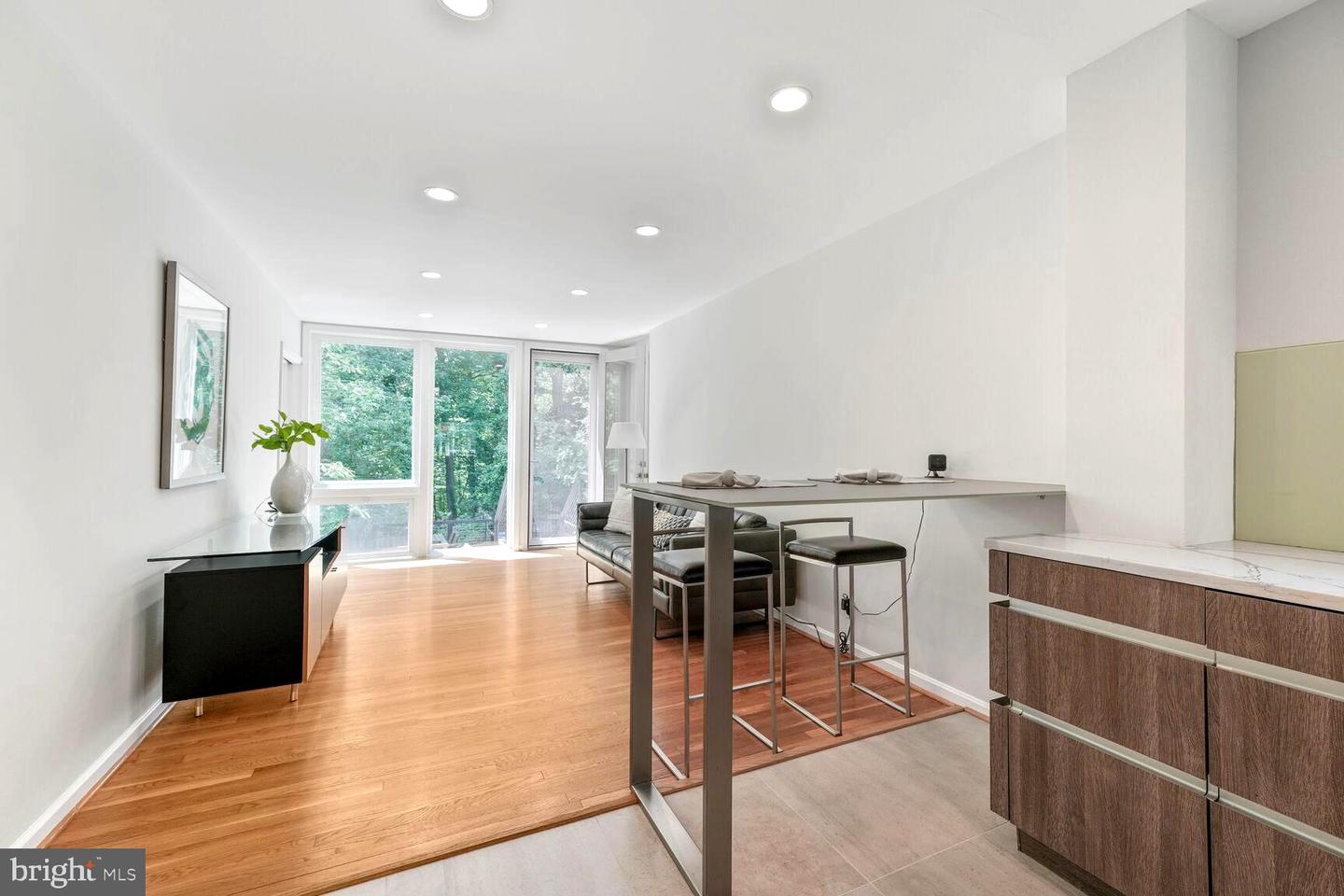 5320 29TH ST NW, WASHINGTON, District Of Columbia 20015, 4 Bedrooms Bedrooms, ,3 BathroomsBathrooms,Residential,For sale,5320 29TH ST NW,DCDC2202796 MLS # DCDC2202796