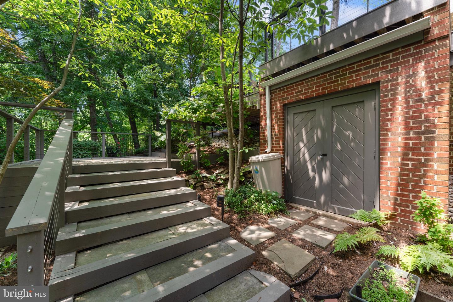 5320 29TH ST NW, WASHINGTON, District Of Columbia 20015, 4 Bedrooms Bedrooms, ,3 BathroomsBathrooms,Residential,For sale,5320 29TH ST NW,DCDC2202796 MLS # DCDC2202796