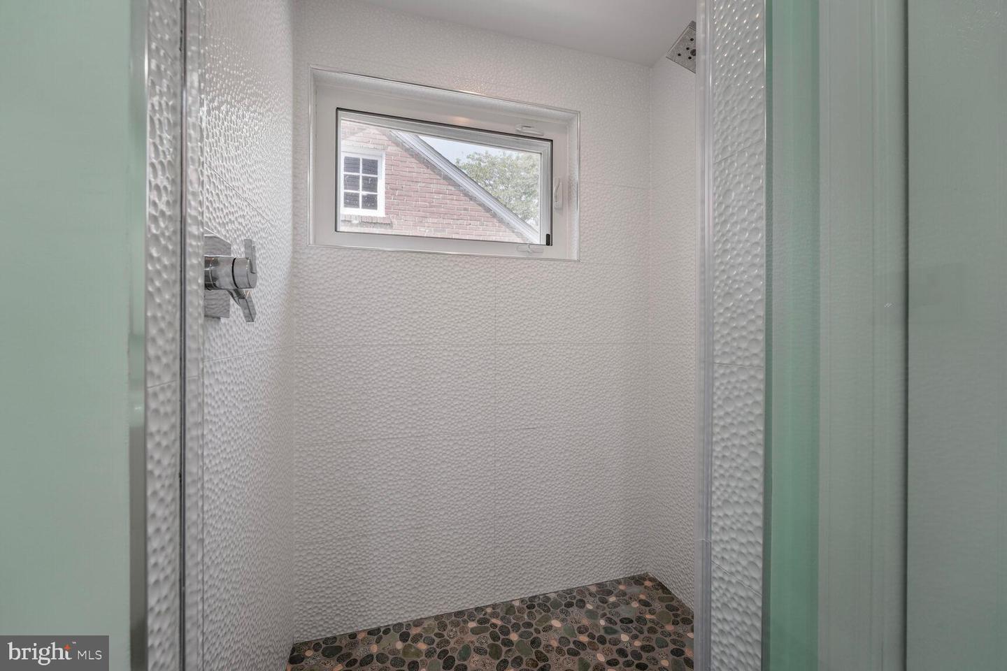 5320 29TH ST NW, WASHINGTON, District Of Columbia 20015, 4 Bedrooms Bedrooms, ,3 BathroomsBathrooms,Residential,For sale,5320 29TH ST NW,DCDC2202796 MLS # DCDC2202796