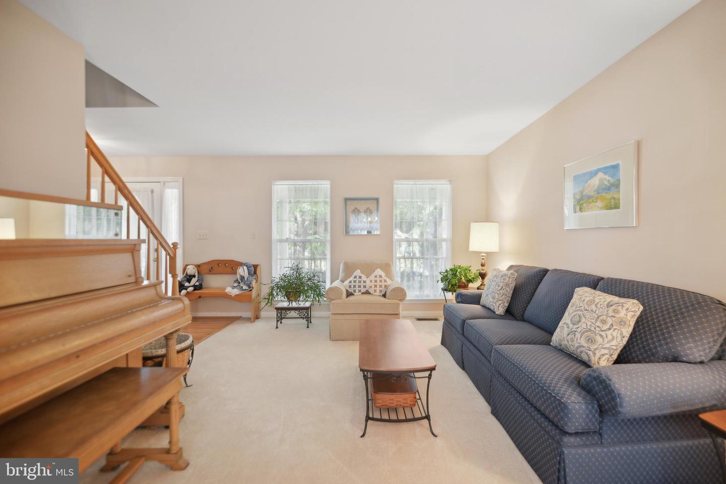10512 WINGED ELM CIR, MANASSAS, Virginia 20110, 4 Bedrooms Bedrooms, ,2 BathroomsBathrooms,Residential,For sale,10512 WINGED ELM CIR,VAPW2095724 MLS # VAPW2095724