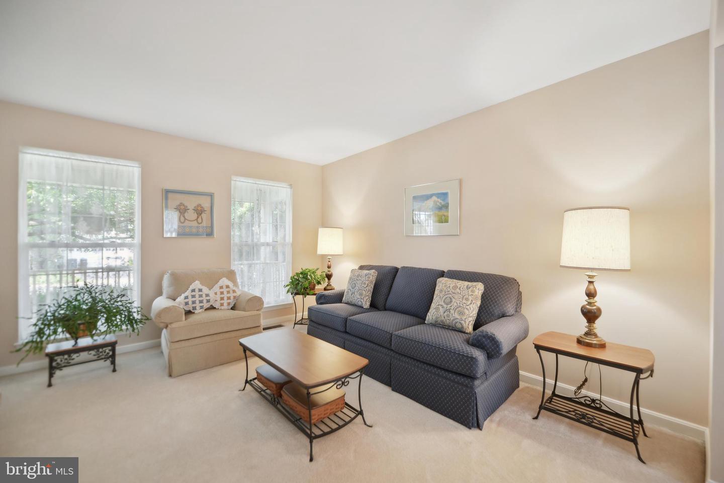 10512 WINGED ELM CIR, MANASSAS, Virginia 20110, 4 Bedrooms Bedrooms, ,2 BathroomsBathrooms,Residential,For sale,10512 WINGED ELM CIR,VAPW2095724 MLS # VAPW2095724
