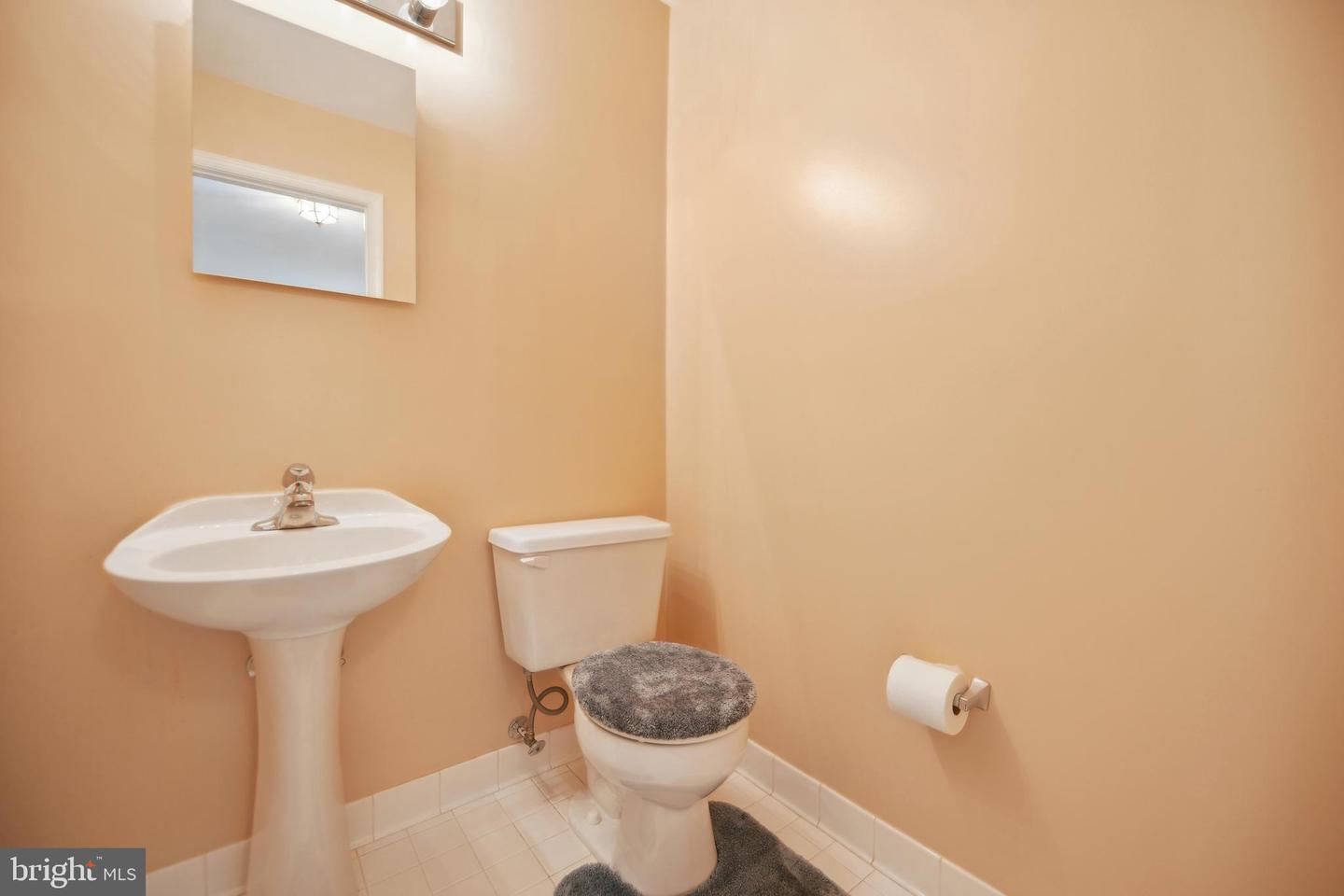 10512 WINGED ELM CIR, MANASSAS, Virginia 20110, 4 Bedrooms Bedrooms, ,2 BathroomsBathrooms,Residential,For sale,10512 WINGED ELM CIR,VAPW2095724 MLS # VAPW2095724