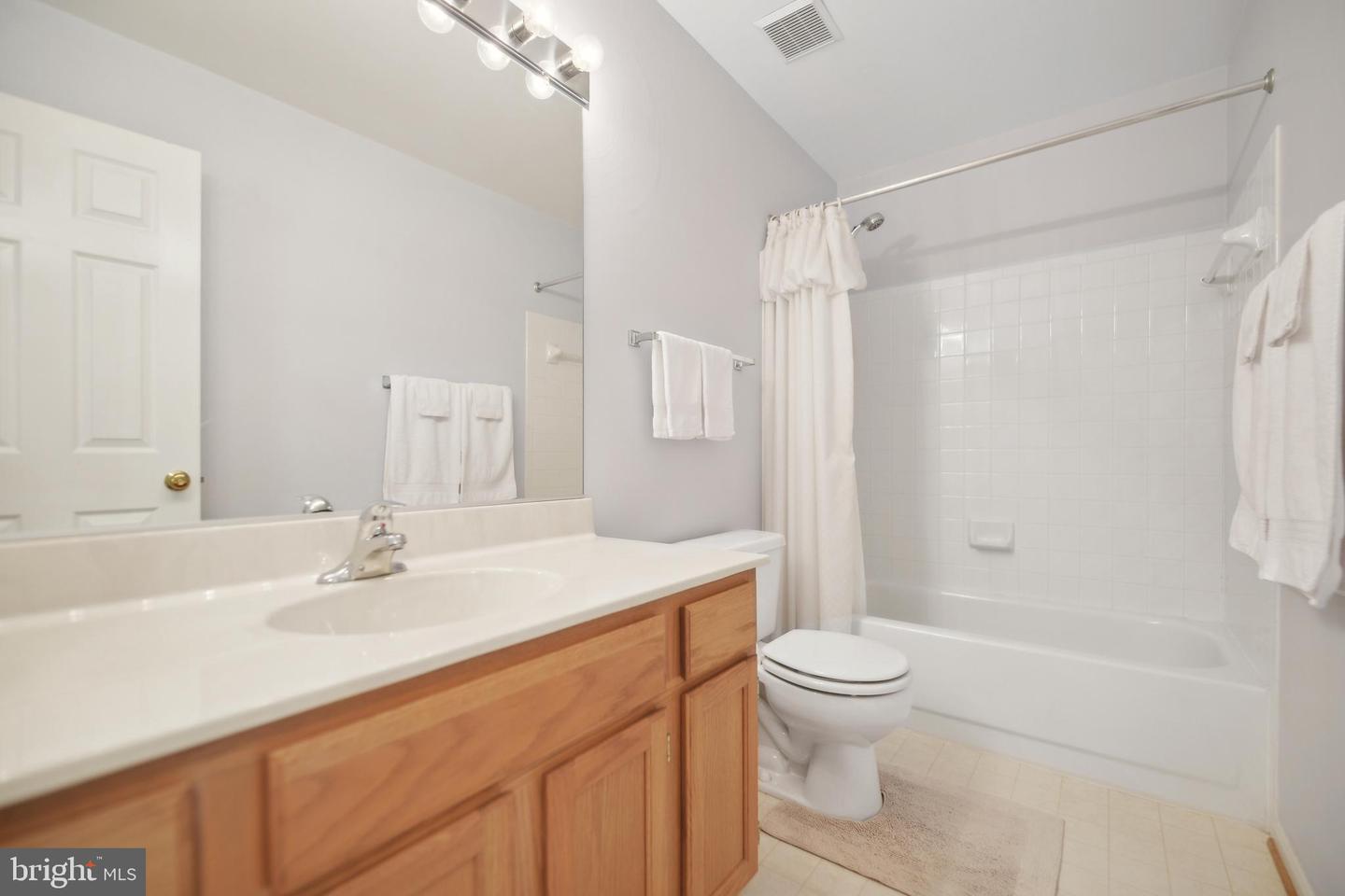 10512 WINGED ELM CIR, MANASSAS, Virginia 20110, 4 Bedrooms Bedrooms, ,2 BathroomsBathrooms,Residential,For sale,10512 WINGED ELM CIR,VAPW2095724 MLS # VAPW2095724