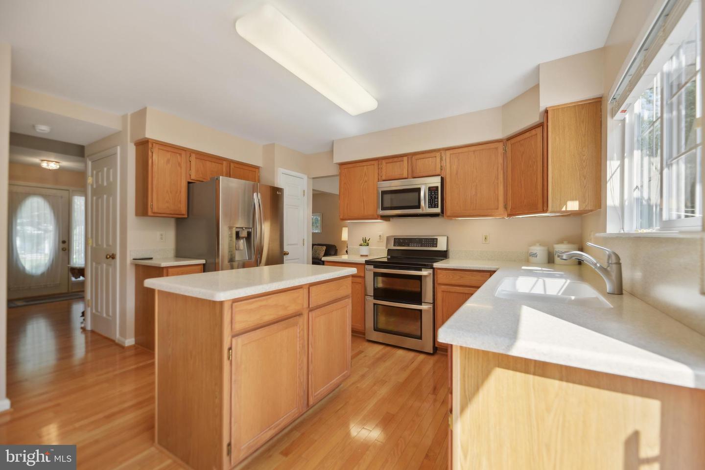 10512 WINGED ELM CIR, MANASSAS, Virginia 20110, 4 Bedrooms Bedrooms, ,2 BathroomsBathrooms,Residential,For sale,10512 WINGED ELM CIR,VAPW2095724 MLS # VAPW2095724