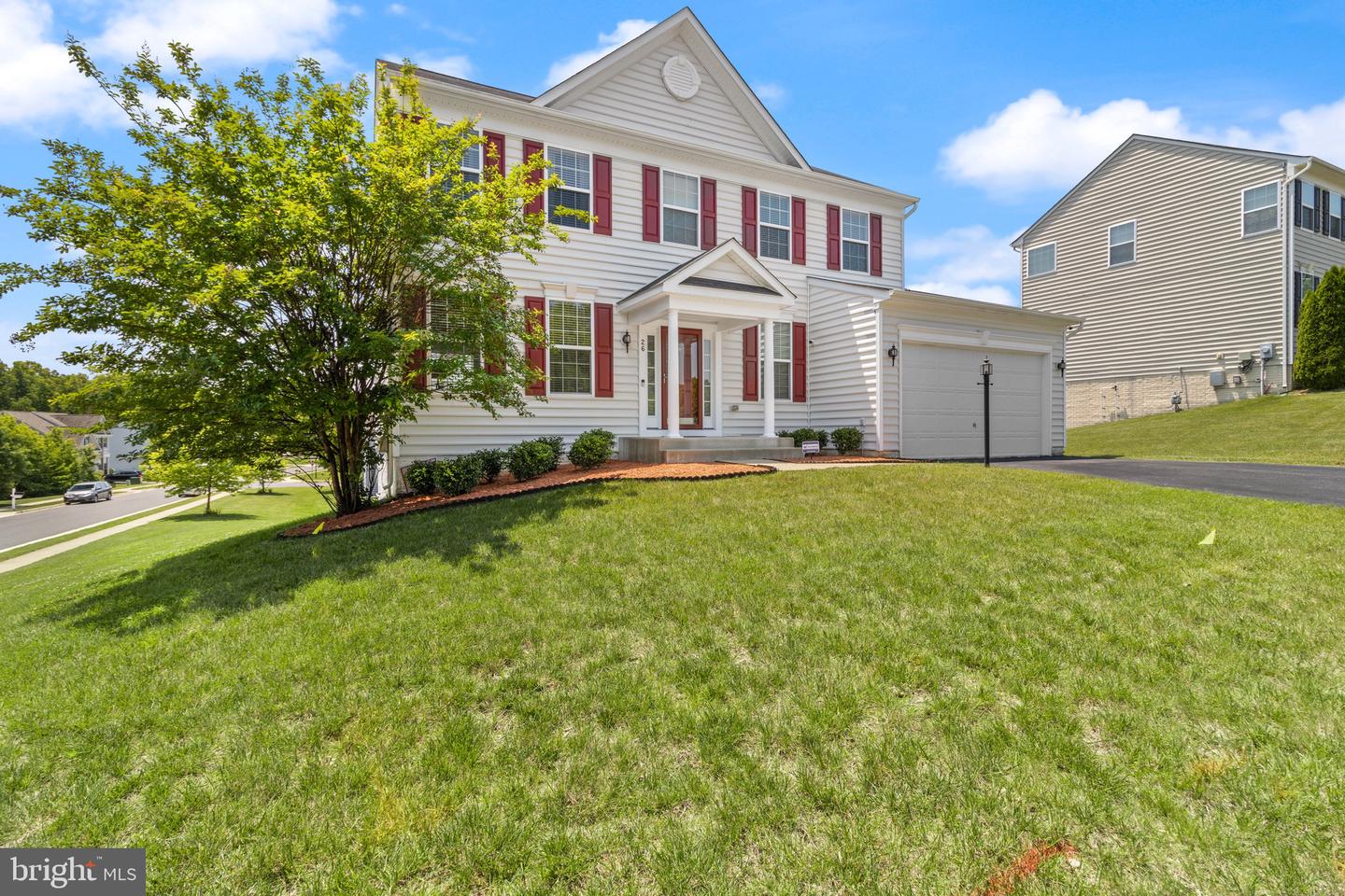 26 COLEMANS MILL DR, FREDERICKSBURG, Virginia 22405, 5 Bedrooms Bedrooms, ,3 BathroomsBathrooms,Residential,For sale,26 COLEMANS MILL DR,VAST2039284 MLS # VAST2039284