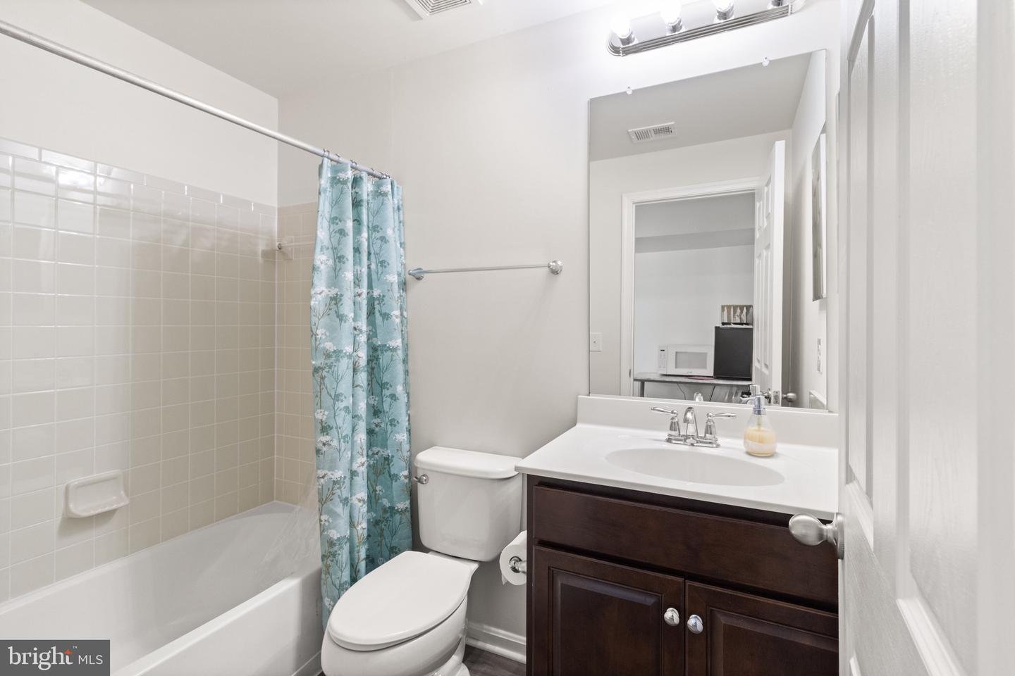 26 COLEMANS MILL DR, FREDERICKSBURG, Virginia 22405, 5 Bedrooms Bedrooms, ,3 BathroomsBathrooms,Residential,For sale,26 COLEMANS MILL DR,VAST2039284 MLS # VAST2039284