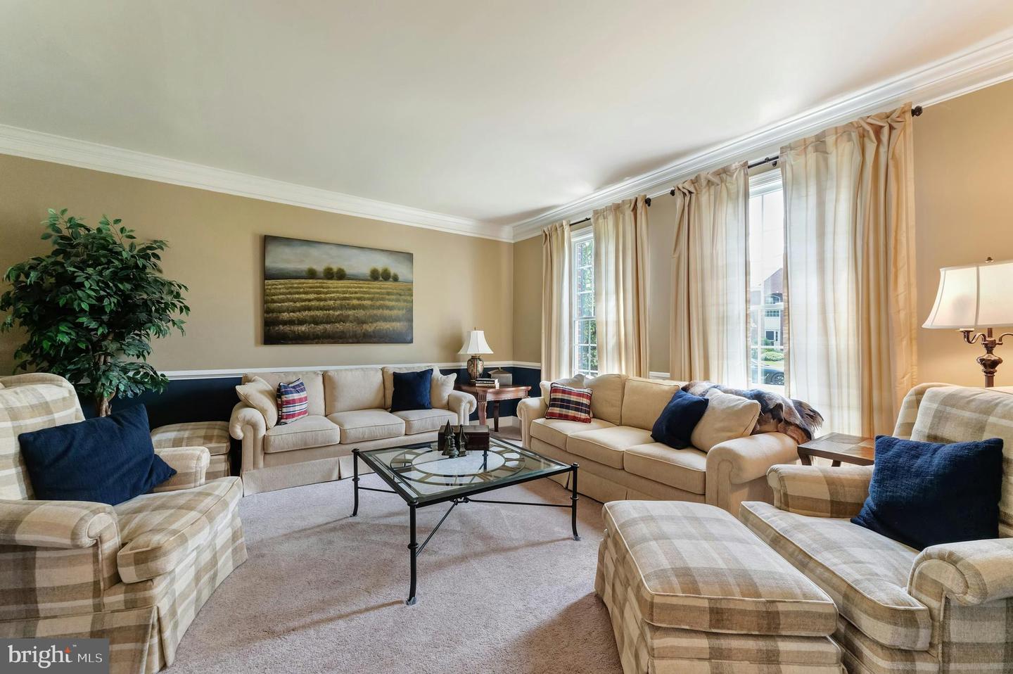 20258 KENTUCKY OAKS CT, ASHBURN, Virginia 20147, 5 Bedrooms Bedrooms, ,5 BathroomsBathrooms,Residential,For sale,20258 KENTUCKY OAKS CT,VALO2098114 MLS # VALO2098114