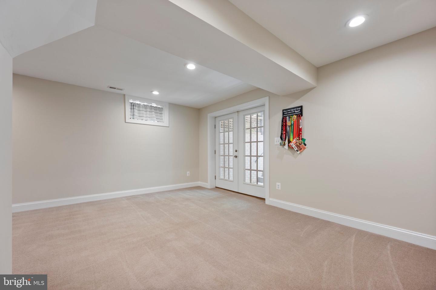 52 NORTH ST, WARRENTON, Virginia 20186, 4 Bedrooms Bedrooms, ,3 BathroomsBathrooms,Residential,For sale,52 NORTH ST,VAFQ2016830 MLS # VAFQ2016830