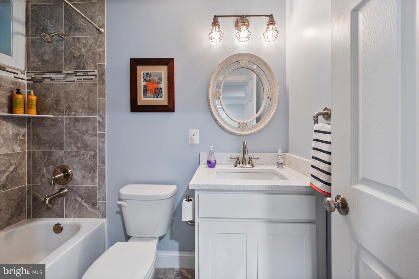 52 NORTH ST, WARRENTON, Virginia 20186, 4 Bedrooms Bedrooms, ,3 BathroomsBathrooms,Residential,For sale,52 NORTH ST,VAFQ2016830 MLS # VAFQ2016830