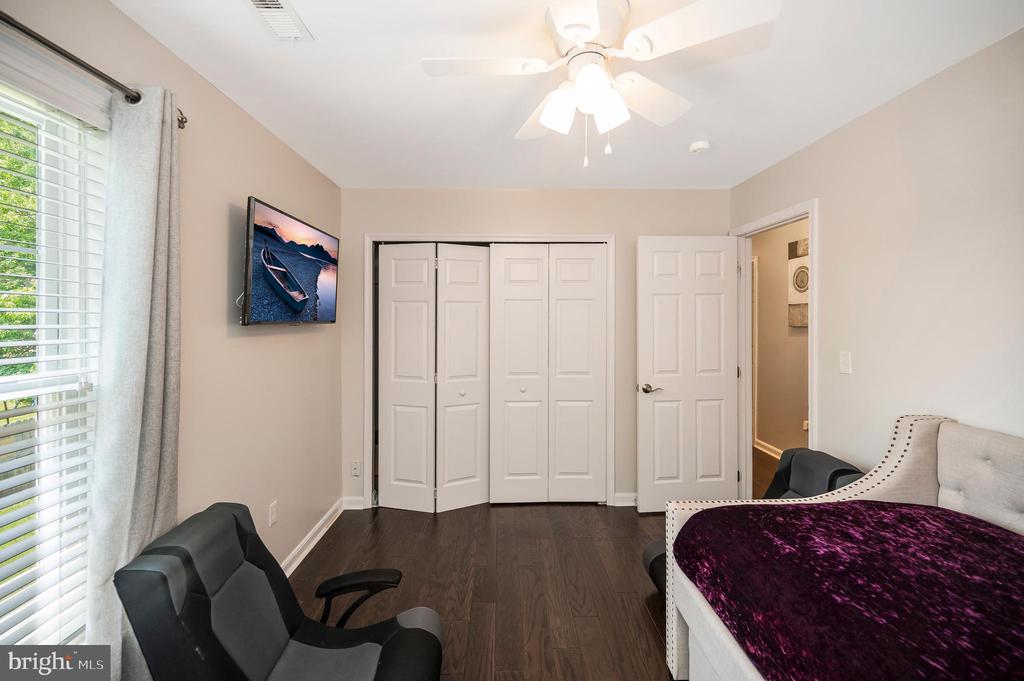 11714 FALCON RIDGE DR, FREDERICKSBURG, Virginia 22407, 4 Bedrooms Bedrooms, ,2 BathroomsBathrooms,Residential,11714 FALCON RIDGE DR,VASP2033408 MLS # VASP2033408