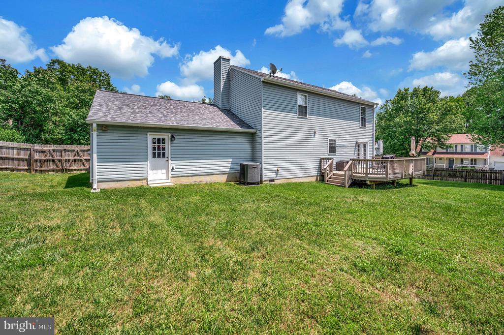 11714 FALCON RIDGE DR, FREDERICKSBURG, Virginia 22407, 4 Bedrooms Bedrooms, ,2 BathroomsBathrooms,Residential,11714 FALCON RIDGE DR,VASP2033408 MLS # VASP2033408