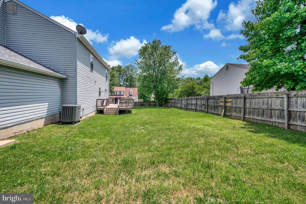11714 FALCON RIDGE DR, FREDERICKSBURG, Virginia 22407, 4 Bedrooms Bedrooms, ,2 BathroomsBathrooms,Residential,11714 FALCON RIDGE DR,VASP2033408 MLS # VASP2033408