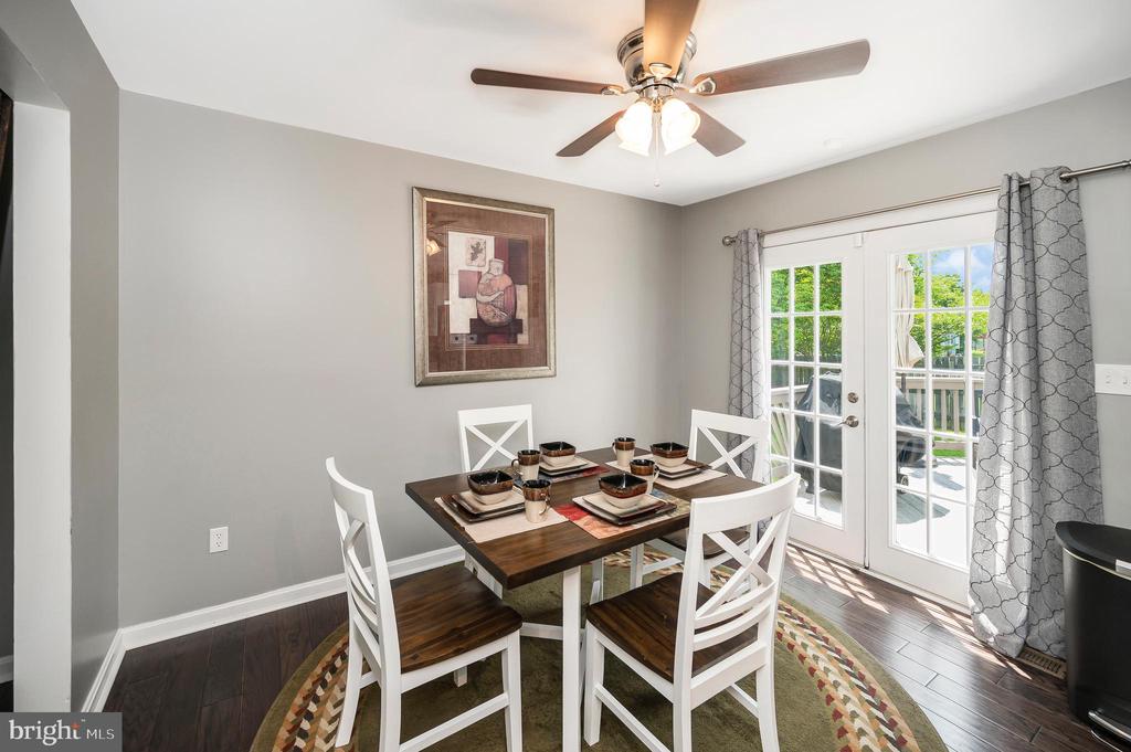 11714 FALCON RIDGE DR, FREDERICKSBURG, Virginia 22407, 4 Bedrooms Bedrooms, ,2 BathroomsBathrooms,Residential,11714 FALCON RIDGE DR,VASP2033408 MLS # VASP2033408