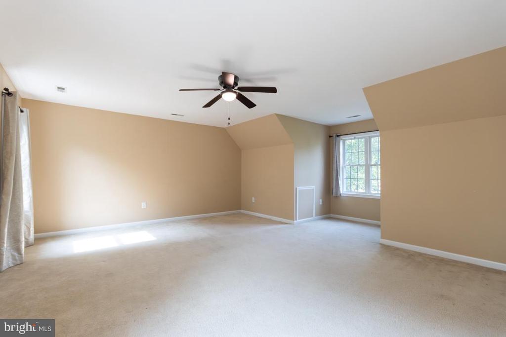 3503 LANCASTER RING RD, FREDERICKSBURG, Virginia 22408, 4 Bedrooms Bedrooms, ,2 BathroomsBathrooms,Residential,3503 LANCASTER RING RD,VASP2033620 MLS # VASP2033620