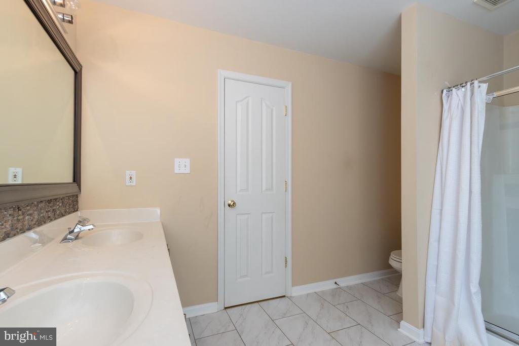 3503 LANCASTER RING RD, FREDERICKSBURG, Virginia 22408, 4 Bedrooms Bedrooms, ,2 BathroomsBathrooms,Residential,3503 LANCASTER RING RD,VASP2033620 MLS # VASP2033620