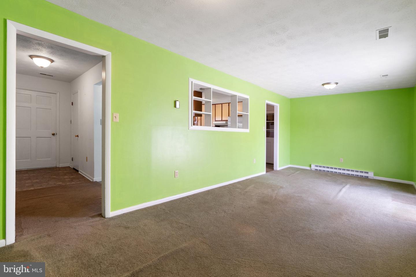 321 GARLIC HOLLOW RD, EDINBURG, Virginia 22824, 3 Bedrooms Bedrooms, ,2 BathroomsBathrooms,Residential,For sale,321 GARLIC HOLLOW RD,VASH2011592 MLS # VASH2011592