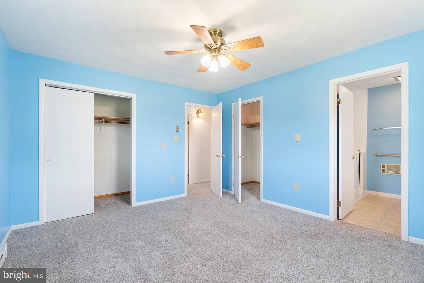 321 GARLIC HOLLOW RD, EDINBURG, Virginia 22824, 3 Bedrooms Bedrooms, ,2 BathroomsBathrooms,Residential,For sale,321 GARLIC HOLLOW RD,VASH2011592 MLS # VASH2011592