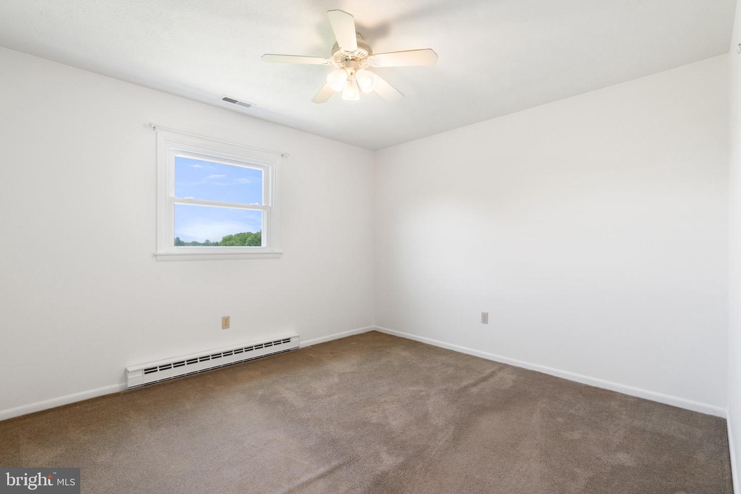 321 GARLIC HOLLOW RD, EDINBURG, Virginia 22824, 3 Bedrooms Bedrooms, ,2 BathroomsBathrooms,Residential,For sale,321 GARLIC HOLLOW RD,VASH2011592 MLS # VASH2011592