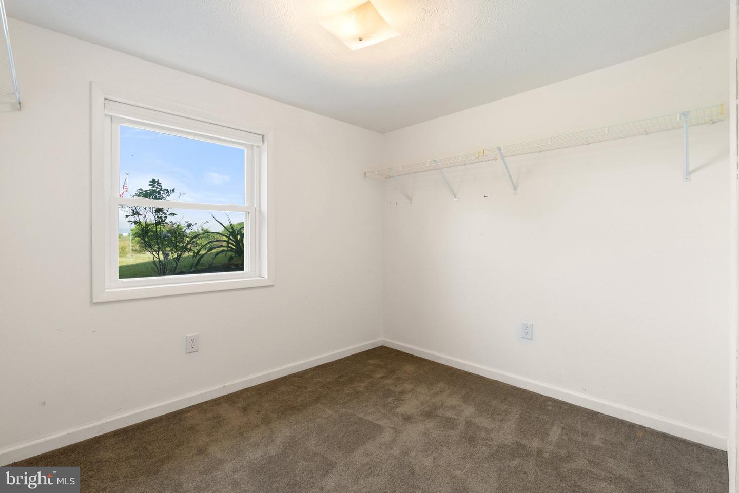 321 GARLIC HOLLOW RD, EDINBURG, Virginia 22824, 3 Bedrooms Bedrooms, ,2 BathroomsBathrooms,Residential,For sale,321 GARLIC HOLLOW RD,VASH2011592 MLS # VASH2011592