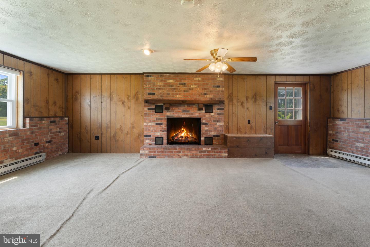 321 GARLIC HOLLOW RD, EDINBURG, Virginia 22824, 3 Bedrooms Bedrooms, ,2 BathroomsBathrooms,Residential,For sale,321 GARLIC HOLLOW RD,VASH2011592 MLS # VASH2011592