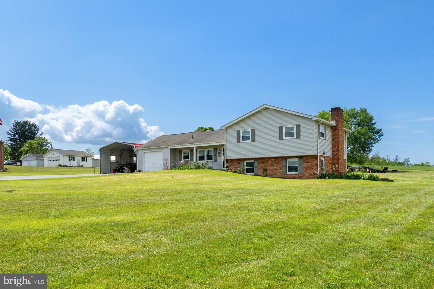 321 GARLIC HOLLOW RD, EDINBURG, Virginia 22824, 3 Bedrooms Bedrooms, ,2 BathroomsBathrooms,Residential,For sale,321 GARLIC HOLLOW RD,VASH2011592 MLS # VASH2011592