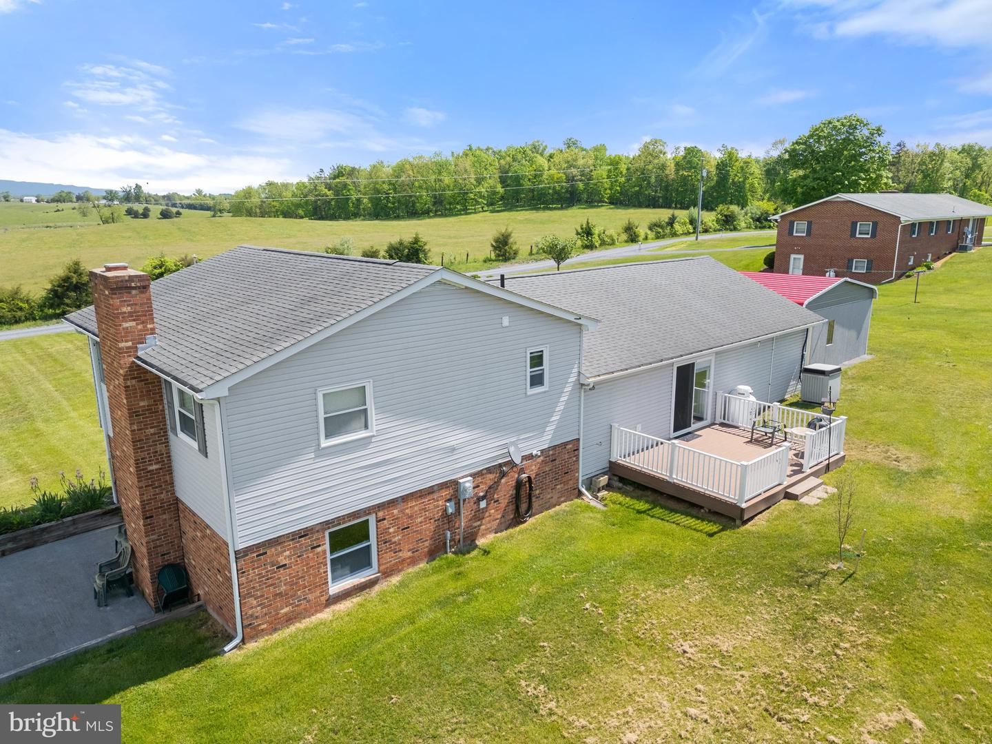 321 GARLIC HOLLOW RD, EDINBURG, Virginia 22824, 3 Bedrooms Bedrooms, ,2 BathroomsBathrooms,Residential,For sale,321 GARLIC HOLLOW RD,VASH2011592 MLS # VASH2011592