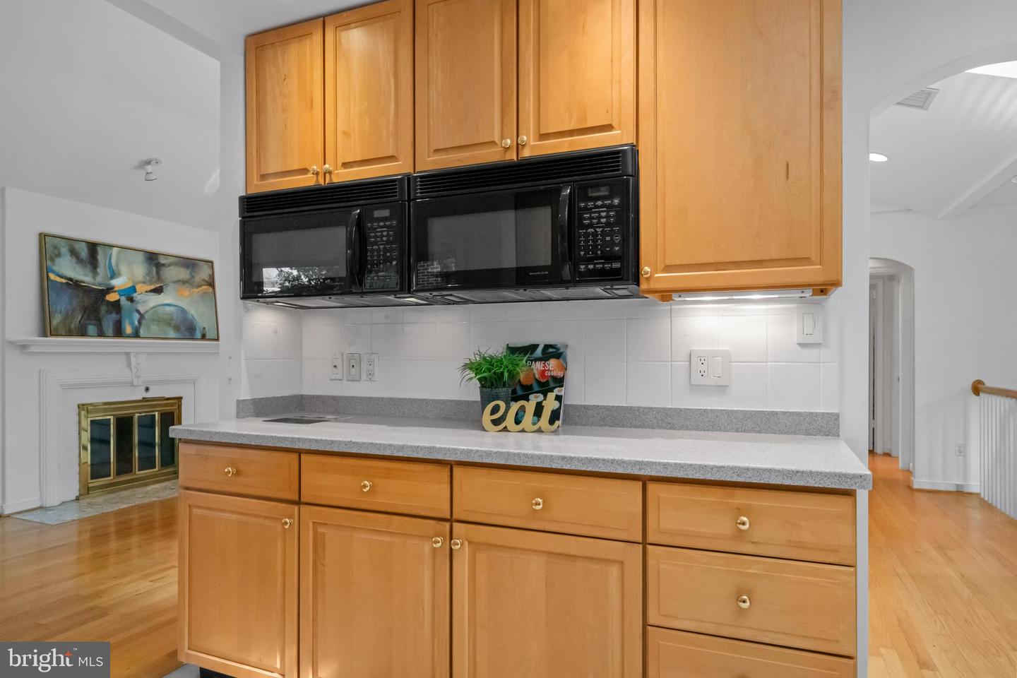 1414 N JOHNSON ST, ARLINGTON, Virginia 22201, 4 Bedrooms Bedrooms, ,4 BathroomsBathrooms,Residential,For sale,1414 N JOHNSON ST,VAAR2058366 MLS # VAAR2058366