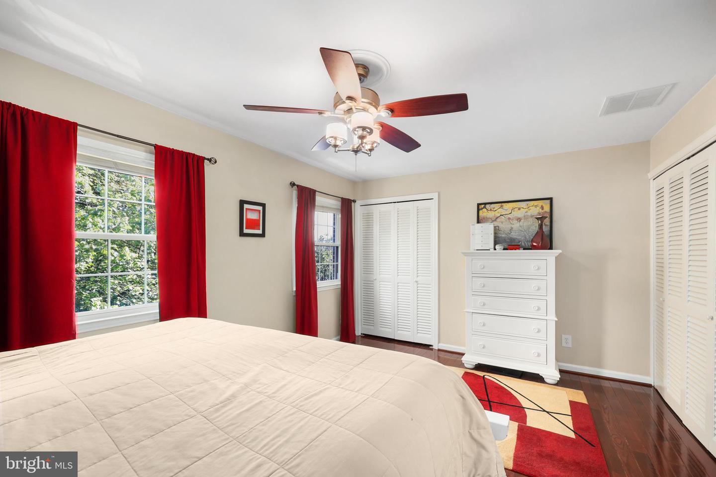 14803 HAYMARKET LN, CENTREVILLE, Virginia 20120, 4 Bedrooms Bedrooms, ,2 BathroomsBathrooms,Residential,For sale,14803 HAYMARKET LN,VAFX2244030 MLS # VAFX2244030