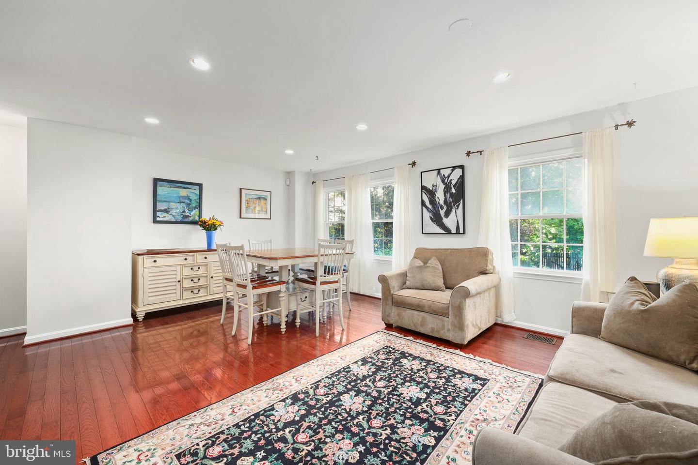 14803 HAYMARKET LN, CENTREVILLE, Virginia 20120, 4 Bedrooms Bedrooms, ,2 BathroomsBathrooms,Residential,For sale,14803 HAYMARKET LN,VAFX2244030 MLS # VAFX2244030
