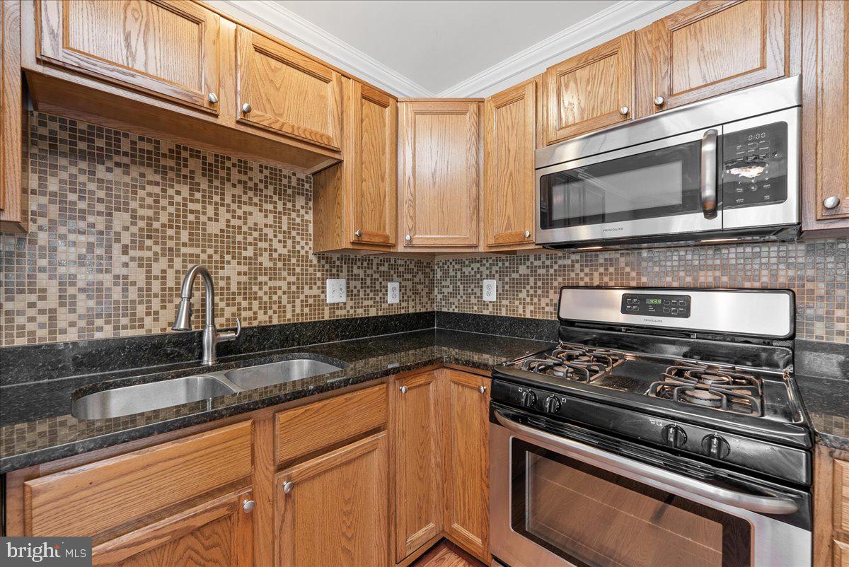 9323 WITCH HAZEL WAY, MANASSAS, Virginia 20110, 2 Bedrooms Bedrooms, ,1 BathroomBathrooms,Residential,For sale,9323 WITCH HAZEL WAY,VAMN2008416 MLS # VAMN2008416