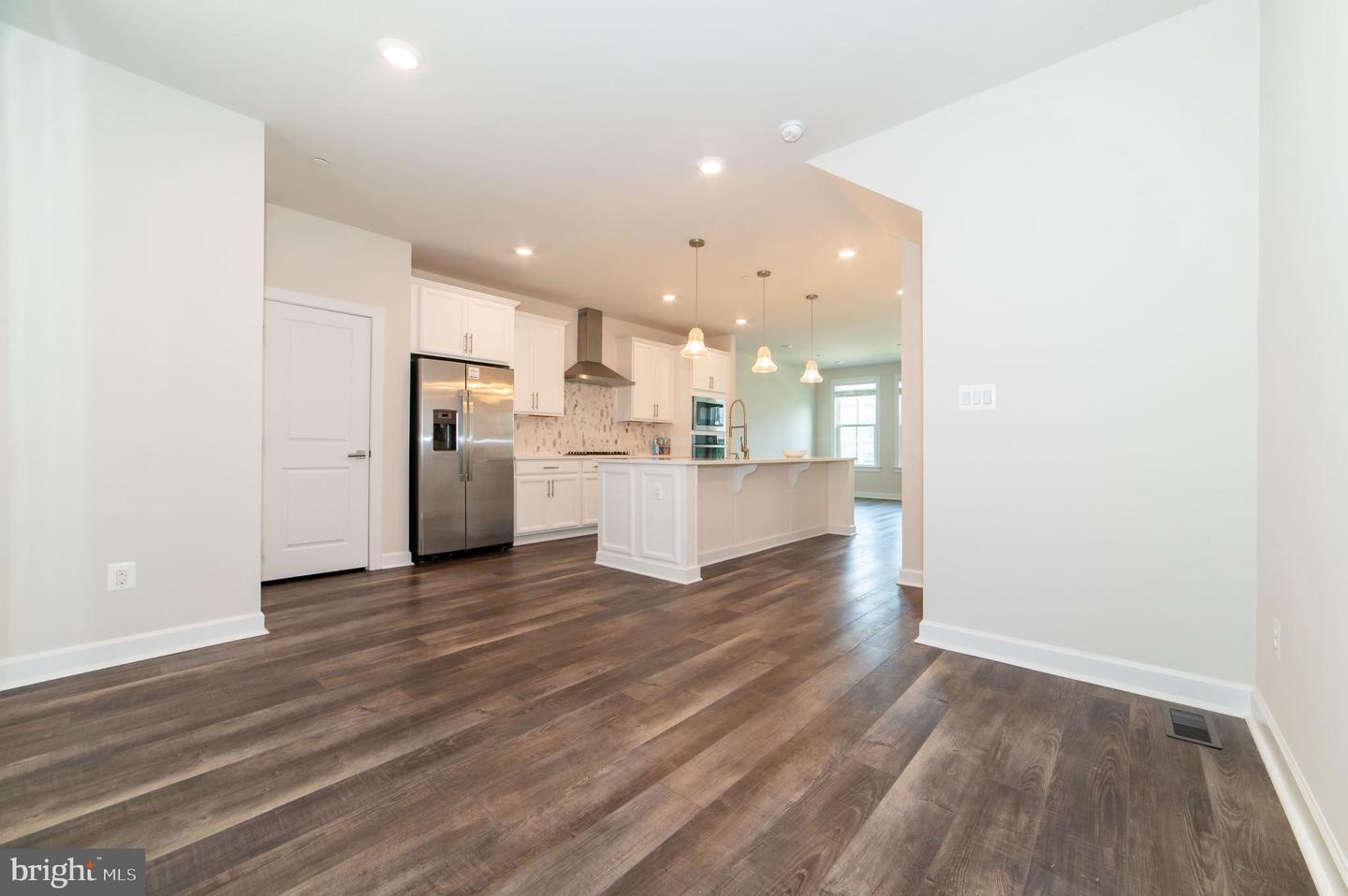 13039 HATTONTOWN SQ, HERNDON, Virginia 20171, 4 Bedrooms Bedrooms, ,4 BathroomsBathrooms,Residential,For sale,13039 HATTONTOWN SQ,VAFX2243642 MLS # VAFX2243642
