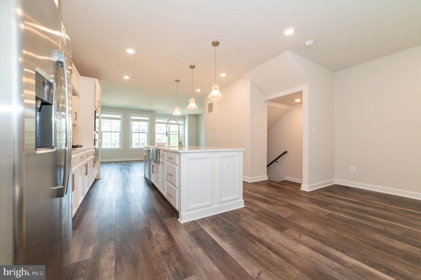 13039 HATTONTOWN SQ, HERNDON, Virginia 20171, 4 Bedrooms Bedrooms, ,4 BathroomsBathrooms,Residential,For sale,13039 HATTONTOWN SQ,VAFX2243642 MLS # VAFX2243642