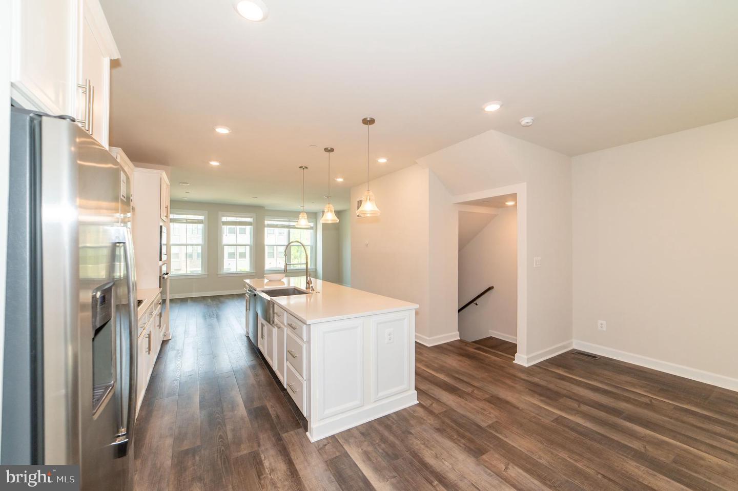 13039 HATTONTOWN SQ, HERNDON, Virginia 20171, 4 Bedrooms Bedrooms, ,4 BathroomsBathrooms,Residential,For sale,13039 HATTONTOWN SQ,VAFX2243642 MLS # VAFX2243642