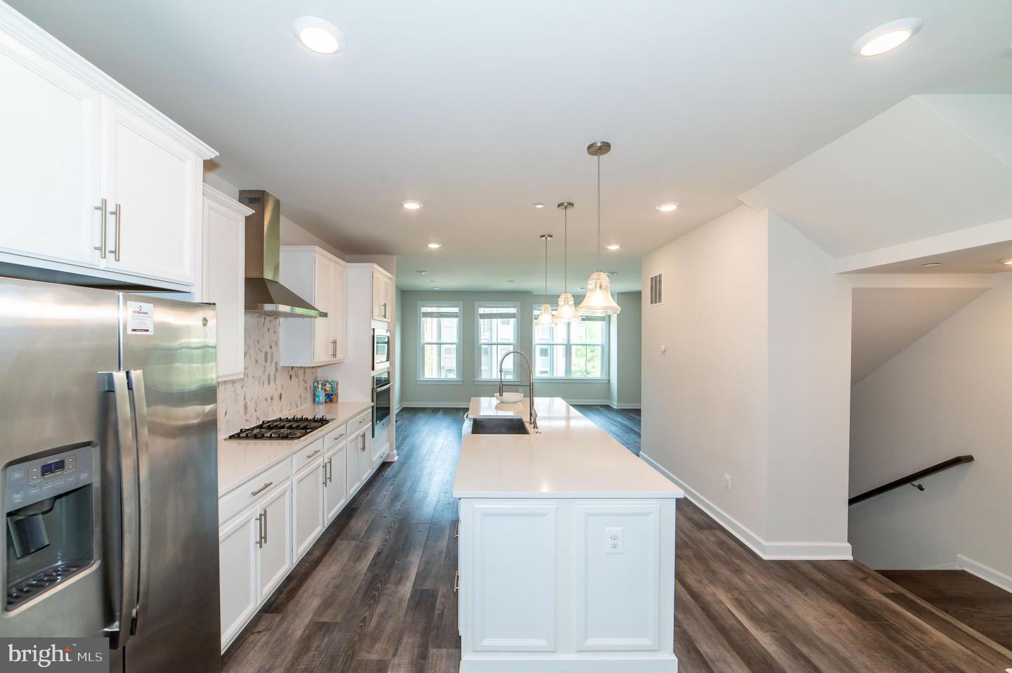 13039 HATTONTOWN SQ, HERNDON, Virginia 20171, 4 Bedrooms Bedrooms, ,4 BathroomsBathrooms,Residential,For sale,13039 HATTONTOWN SQ,VAFX2243642 MLS # VAFX2243642