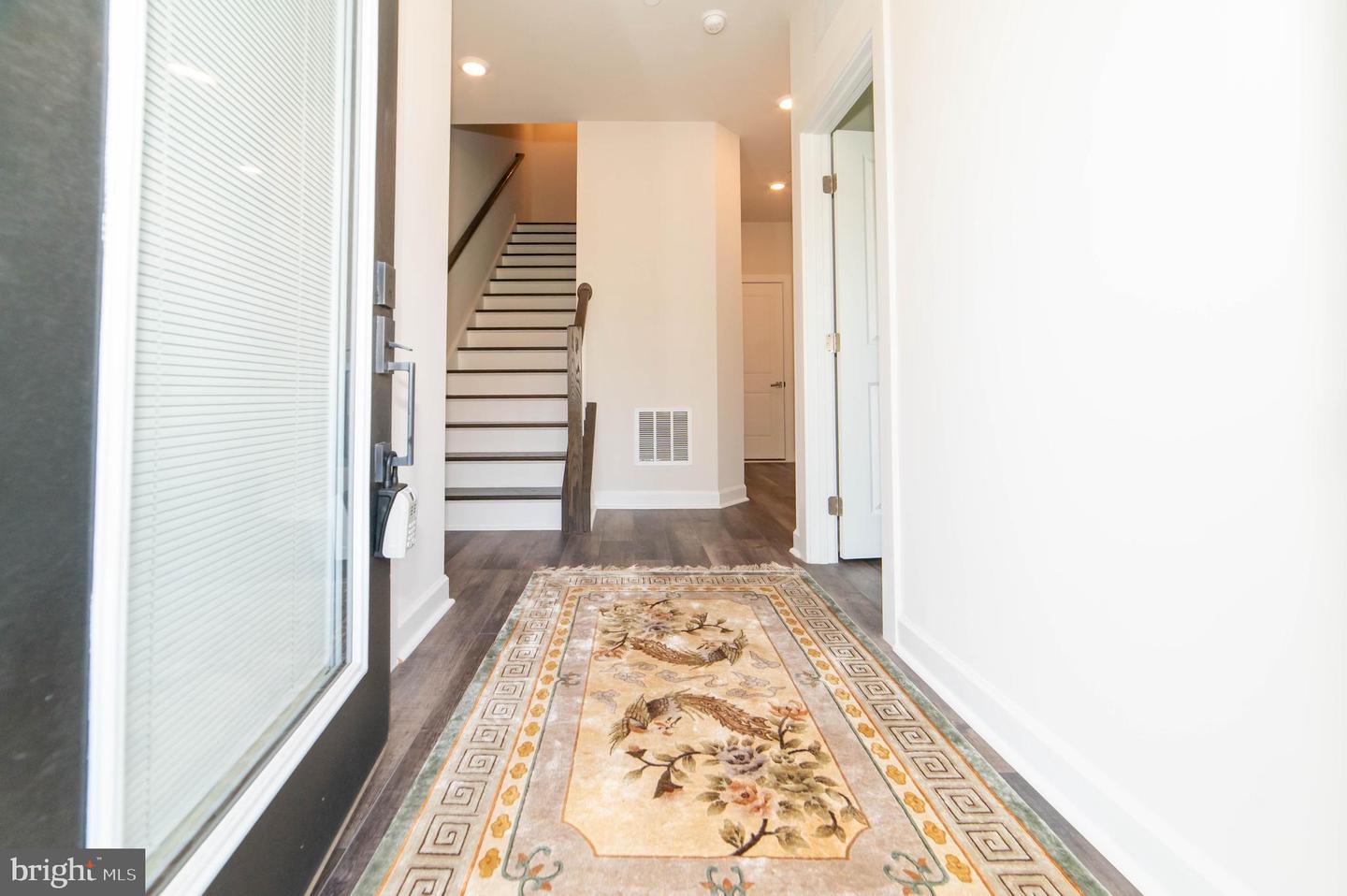 13039 HATTONTOWN SQ, HERNDON, Virginia 20171, 4 Bedrooms Bedrooms, ,4 BathroomsBathrooms,Residential,For sale,13039 HATTONTOWN SQ,VAFX2243642 MLS # VAFX2243642