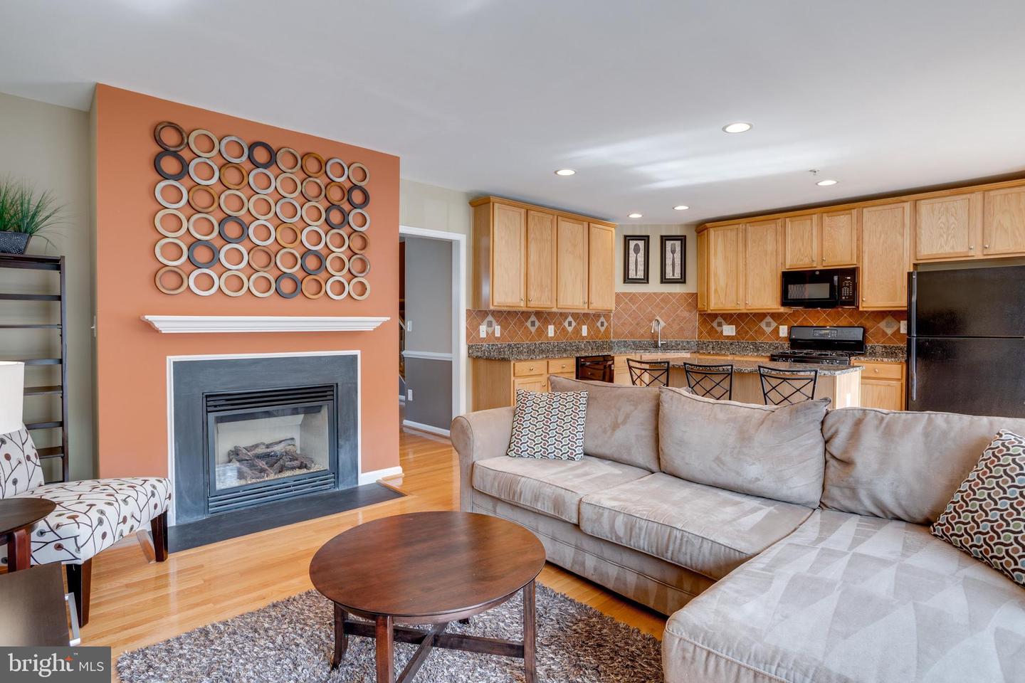 4656 UNIT #522 BATTENBURG LN, FAIRFAX, Virginia 22030, 3 Bedrooms Bedrooms, ,2 BathroomsBathrooms,Residential,For sale,4656 UNIT #522 BATTENBURG LN,VAFX2244190 MLS # VAFX2244190