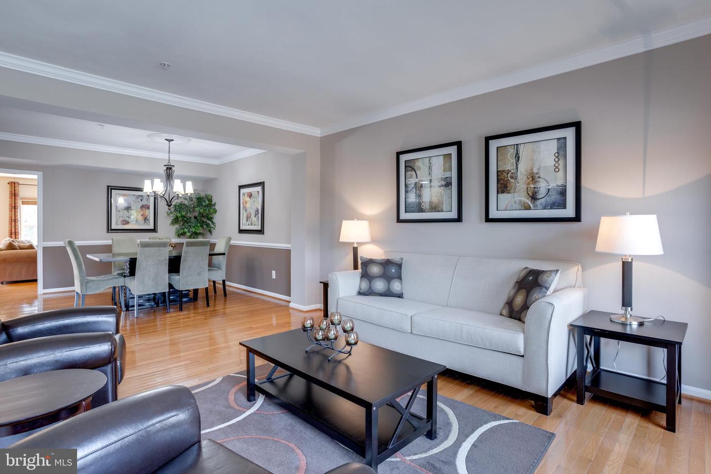 4656 UNIT #522 BATTENBURG LN, FAIRFAX, Virginia 22030, 3 Bedrooms Bedrooms, ,2 BathroomsBathrooms,Residential,For sale,4656 UNIT #522 BATTENBURG LN,VAFX2244190 MLS # VAFX2244190