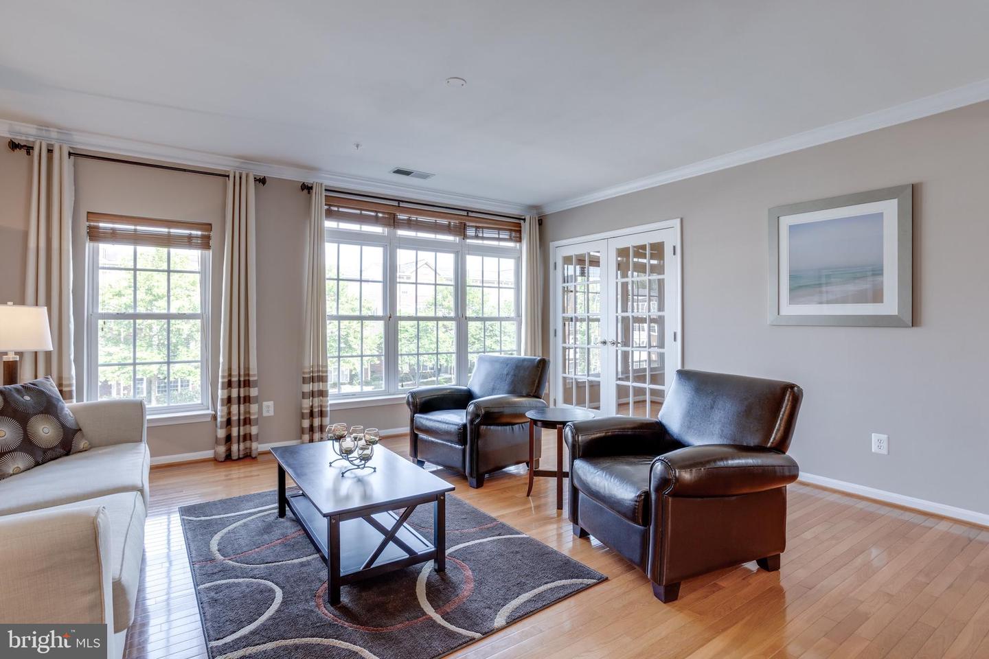 4656 UNIT #522 BATTENBURG LN, FAIRFAX, Virginia 22030, 3 Bedrooms Bedrooms, ,2 BathroomsBathrooms,Residential,For sale,4656 UNIT #522 BATTENBURG LN,VAFX2244190 MLS # VAFX2244190