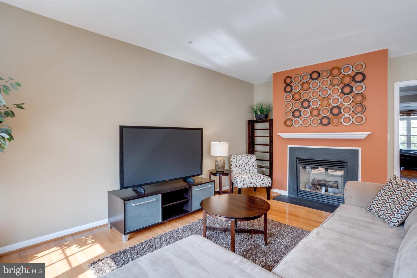 4656 UNIT #522 BATTENBURG LN, FAIRFAX, Virginia 22030, 3 Bedrooms Bedrooms, ,2 BathroomsBathrooms,Residential,For sale,4656 UNIT #522 BATTENBURG LN,VAFX2244190 MLS # VAFX2244190