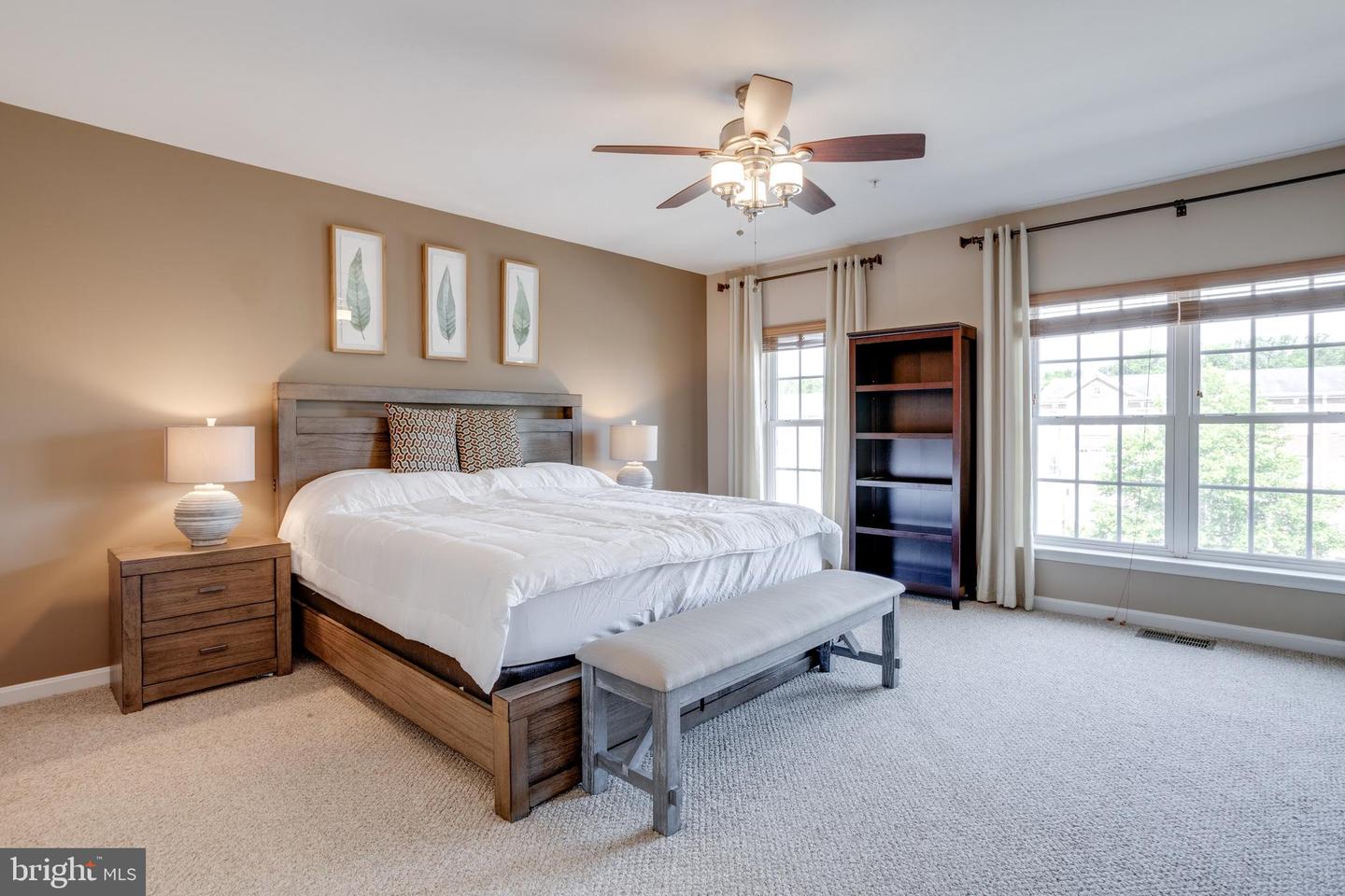 4656 UNIT #522 BATTENBURG LN, FAIRFAX, Virginia 22030, 3 Bedrooms Bedrooms, ,2 BathroomsBathrooms,Residential,For sale,4656 UNIT #522 BATTENBURG LN,VAFX2244190 MLS # VAFX2244190