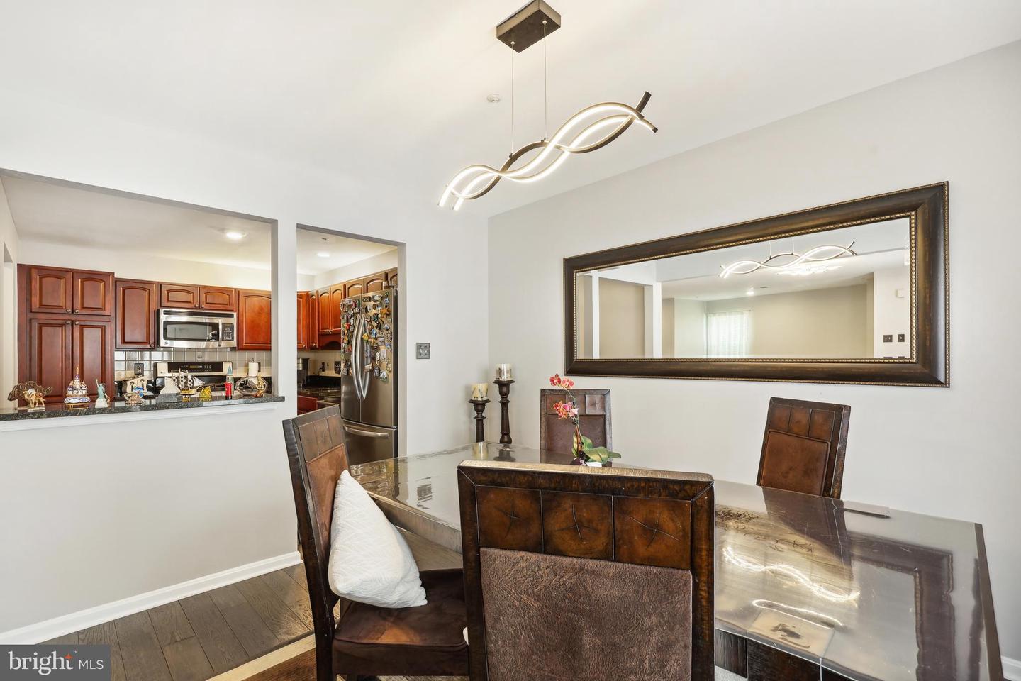 4301 RUNABOUT LN #85, FAIRFAX, Virginia 22030, 3 Bedrooms Bedrooms, ,2 BathroomsBathrooms,Residential,For sale,4301 RUNABOUT LN #85,VAFX2244232 MLS # VAFX2244232