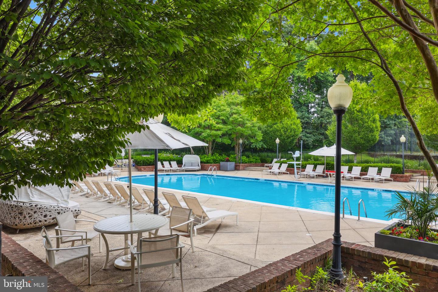 4301 RUNABOUT LN #85, FAIRFAX, Virginia 22030, 3 Bedrooms Bedrooms, ,2 BathroomsBathrooms,Residential,For sale,4301 RUNABOUT LN #85,VAFX2244232 MLS # VAFX2244232