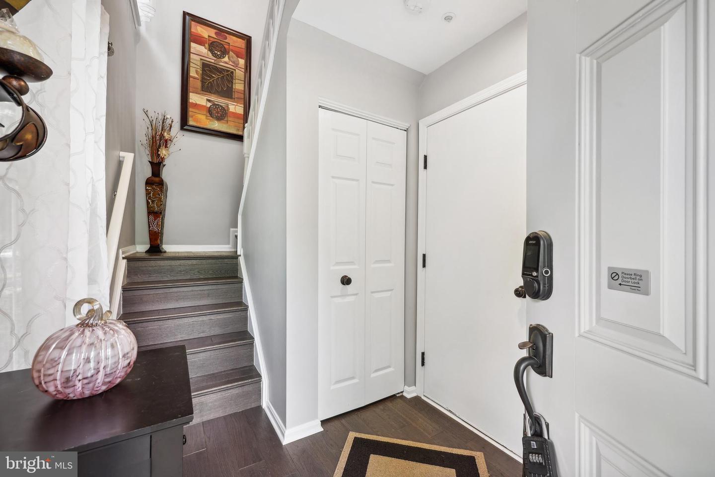 4301 RUNABOUT LN #85, FAIRFAX, Virginia 22030, 3 Bedrooms Bedrooms, ,2 BathroomsBathrooms,Residential,For sale,4301 RUNABOUT LN #85,VAFX2244232 MLS # VAFX2244232