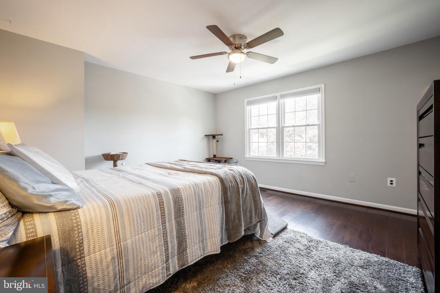 7329 ROLLING OAK LN, SPRINGFIELD, Virginia 22153, 3 Bedrooms Bedrooms, 7 Rooms Rooms,2 BathroomsBathrooms,Residential,For sale,7329 ROLLING OAK LN,VAFX2244422 MLS # VAFX2244422