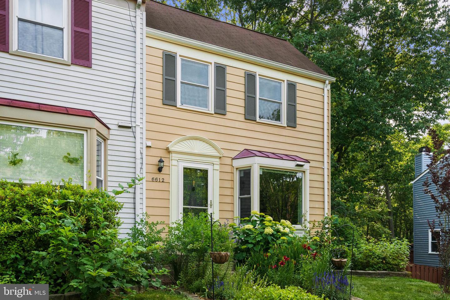 6612 BIRCHLEIGH WAY, ALEXANDRIA, Virginia 22315, 3 Bedrooms Bedrooms, ,3 BathroomsBathrooms,Residential,For sale,6612 BIRCHLEIGH WAY,VAFX2244494 MLS # VAFX2244494