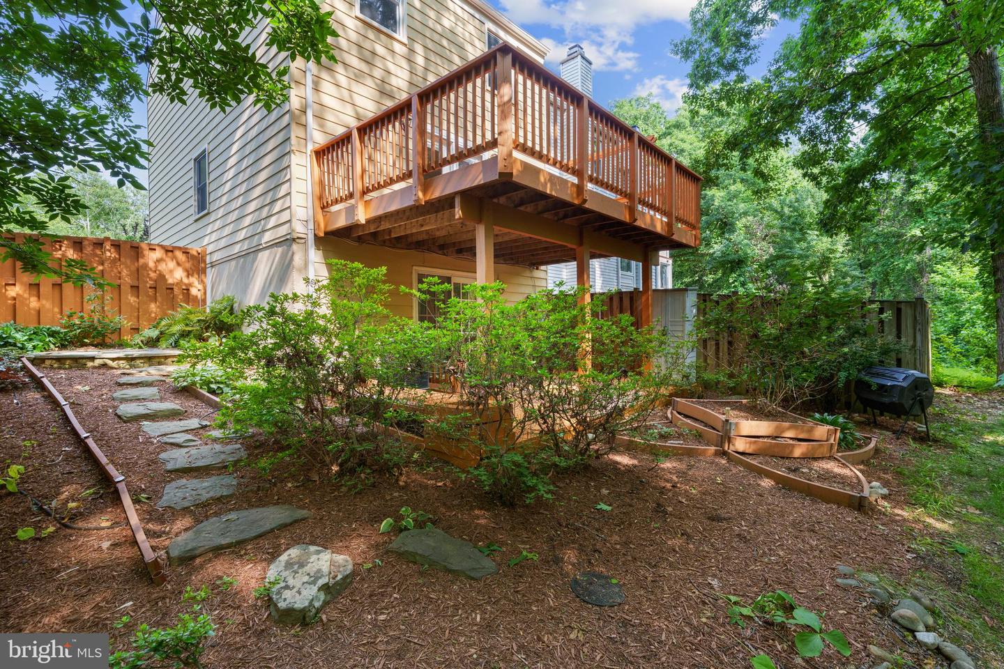 6612 BIRCHLEIGH WAY, ALEXANDRIA, Virginia 22315, 3 Bedrooms Bedrooms, ,3 BathroomsBathrooms,Residential,For sale,6612 BIRCHLEIGH WAY,VAFX2244494 MLS # VAFX2244494